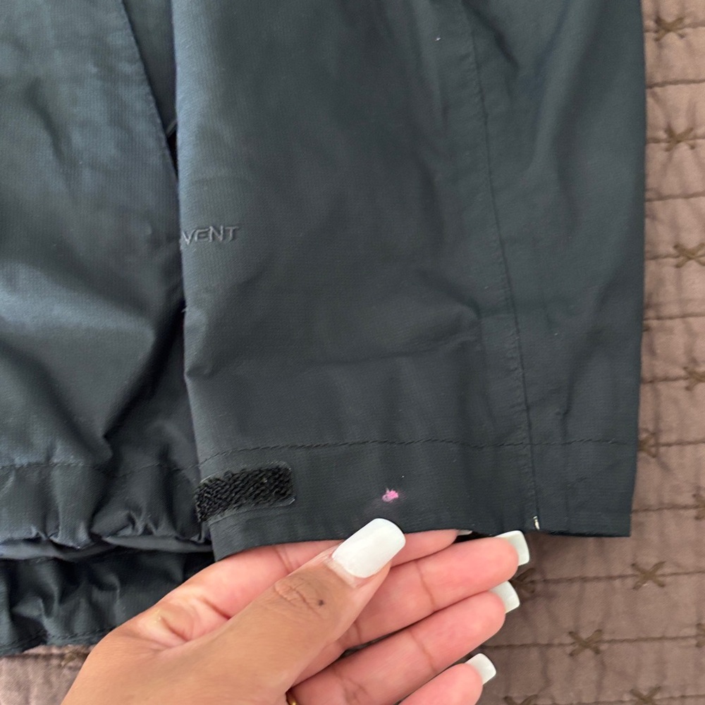 The North Face Hooded Raincoat - Picture 3 of 7